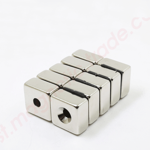 20mm x 20mm x 10mm Agujero: 5mm bloque neodimio permanente imanes súper fuertes N50 - Imagen 2 de 5