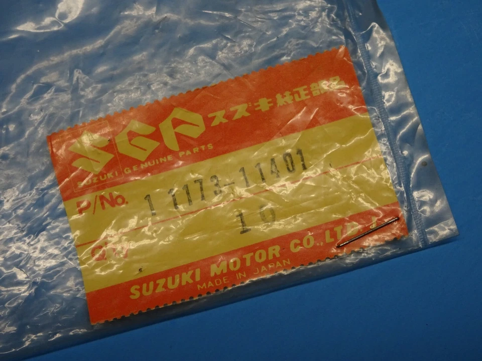 Junta de cubierta de culata 1980 1981 Suzuki GS250 GS250T 11173-11402-H17 11401 Foto 2 de 4