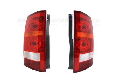 Land Rover LR3 Discovery 3 Rear Tail Lamp Light RH LH Set XFB000563 + XFB000573