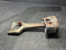 2017-2020 BMW OEM - Piston W/ Connecting ROD and bearings 8638450; 8654480