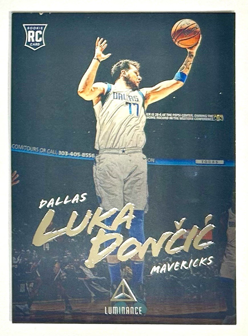 2018-19 Chronicles Luminance Luka Doncic Rookie RC 166 Dallas Mavs 