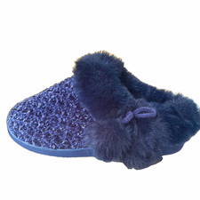 Cuddl Duds Women  s Navy Blue Faux Fur Lined Slip-On Slippers Non-Slip 7M Bow
