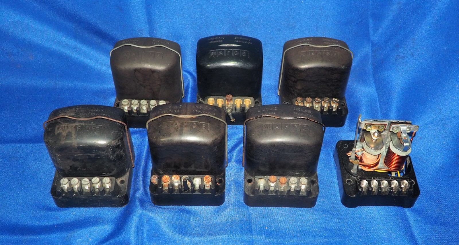 Lot of Jaguar Austin Healey MG Rolls Royce Lucas Voltage Regulators RB106/2 12V