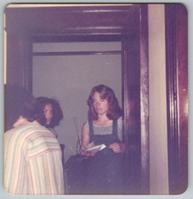 Vtg Color Snapshot Three Young Women Interior Doorway Denim Overalls 1970s