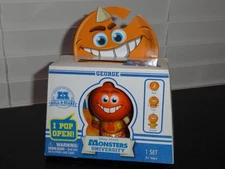 SPIN MASTER DISNEY PIXAR MONSTERS UNIVERSITY 2013 ROLL-A SCARE GEORGE FIGURE
