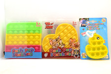 TOM and JERRY WB Yellow Heart Push Pop Squishers 3 Fidgets AGES 5 Duck  Square