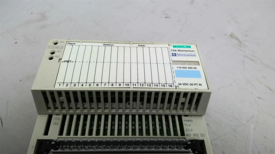 Telemecanique 170 ADI 350 00 Momentum I/O Base - Image 3 of 4