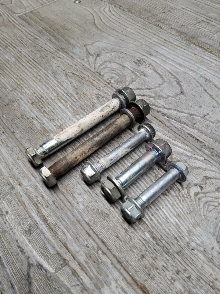 17 17-20 Yamaha YZF-R6 YZFR6 2017 pernos de montaje de amortiguador trasero Foto 4 de 4