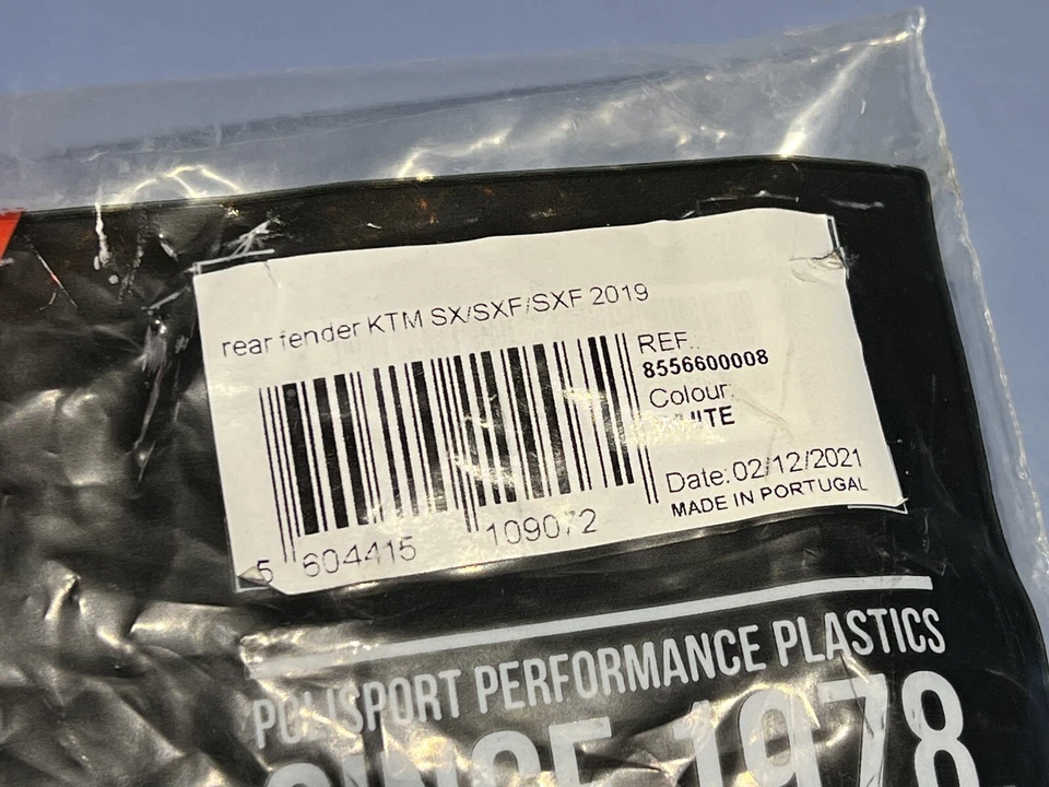 2019 KTM SX / SXF Motorcycle Rear Fender by Polisport #8556600008 (hole in bag) - Image 4 of 4
