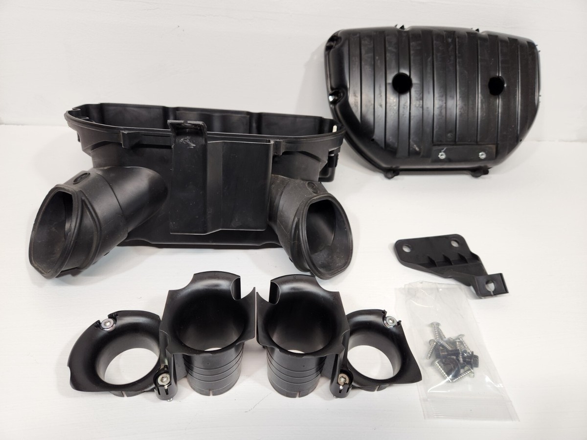 Suzuki GSXR 750 Air box and Stock Velocity stacks 13720-14J00