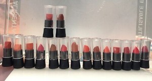 avon mini lipstick set