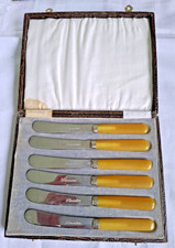 Boxed Butter Knife Set 1930s Vintage Art Deco Early Plastic Handles Stainless VG