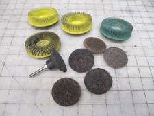 Lot Of USED 3M Assorted Roloc Bristle And Scotch-Brite Discs And Mandrel