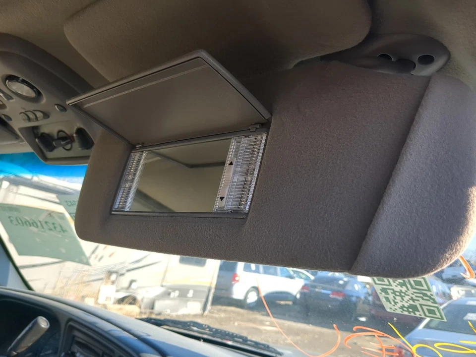2000 Chevrolet Suburban 1500 para-sol de passageiros espelho retrovisor direito QADSH - Imagem 4 de 4