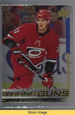 2018-19 Upper Deck Young Guns Silver Foil Andrei Svechnikov #451 READ 00b6