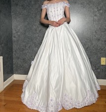 Vintage Late 1990s Lilac & White Ballgown Wedding Dress ? Rosette Corset Back 00