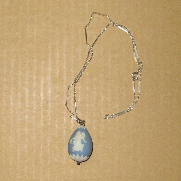 Wedgwood BLUE & SILVER Jasper TEAR DROP EGG DANCING HOURS NECKLESS