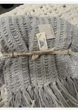 Blue & White Silver  metallic Throw Blanket 50 X 70 W/2.5" Fringe Tassels NEW No