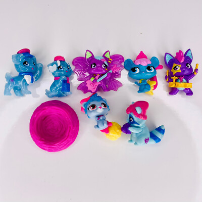 Hatchimals Colleggtibles Lot of 7 Figures + 1 Nest Playset 2''