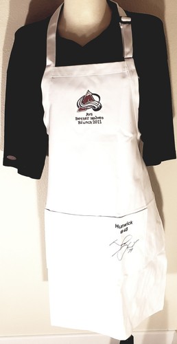 Colorado Avalanche Matt Hunwick #48 Autographed Bib Apron 2011 Avs Better Halves
