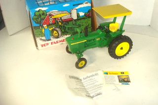 ERTL JOHN DEERE 4010 DIESEL FARM TRACTOR TOY FARMER LIMITED EDIT. 1:16 NIB NICE