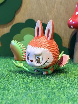 The Monsters Flower Elves - confirmed - Venus Flytrap
