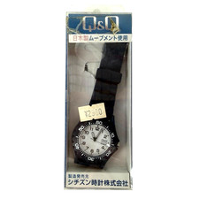 Citizen Q Q Analog Mens Watch 10ATM 38mm Black w/ White Dial Japan Import JDM