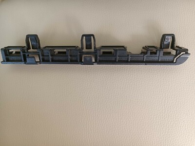 Original BMW F10,F11  Aufnahme Links  51.77 7184775