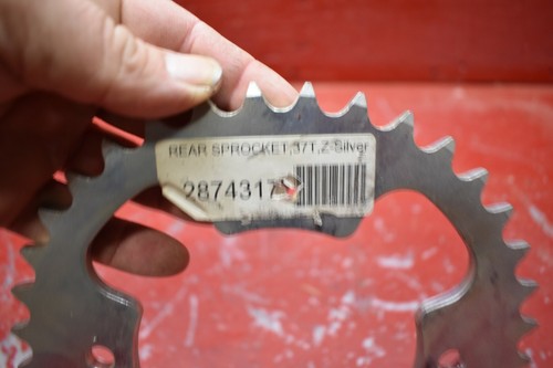 NEW Oem Polaris Sprocket 37T Silver Rear Sprocket 2874317 - Picture 2 of 4