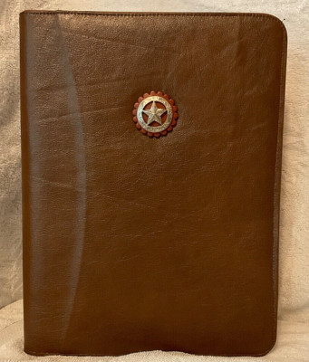 SMOOTH CHOCOLATE COWHIDE LEATHER  ZIPPER PORTFOLIO SILVER STAR & TAN CONCHO