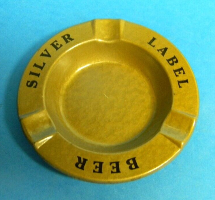 RARE VINTAGE SILVER LABEL BEER METAL CIGARETTE ASH TRAY LANDCASTER BREWING OHIO