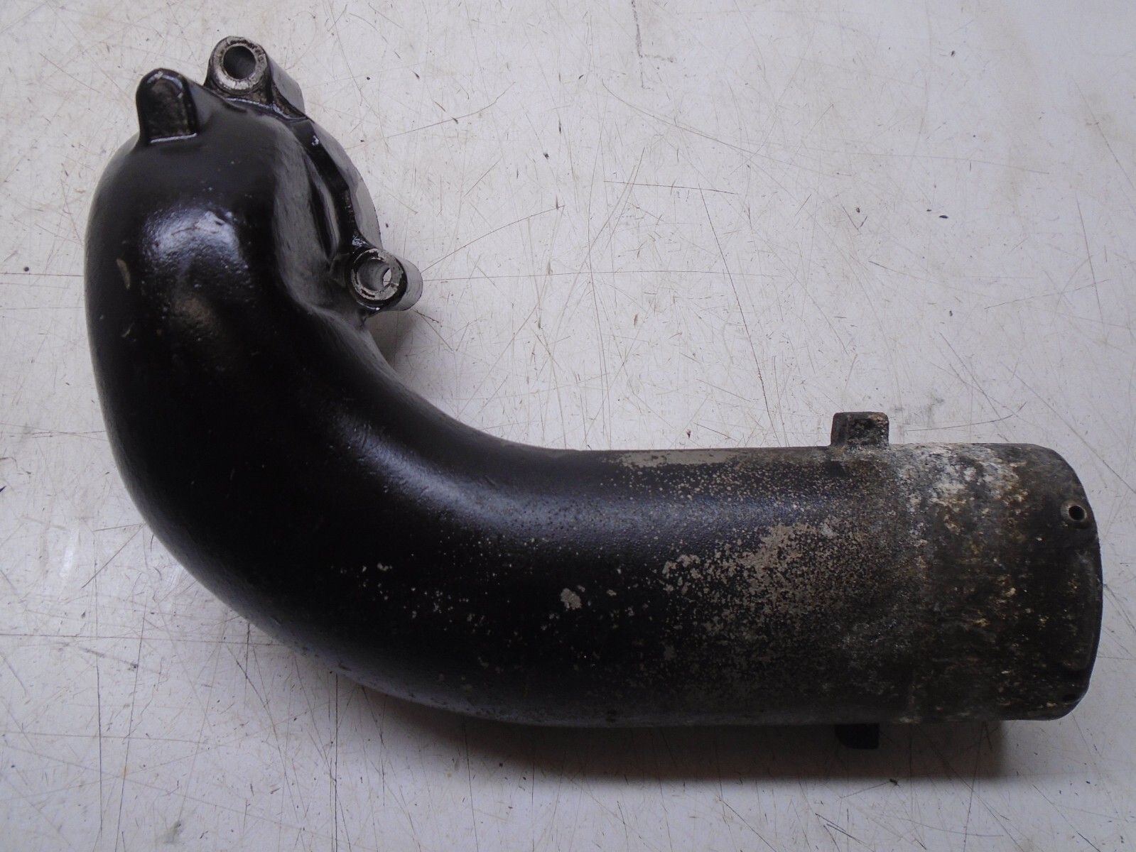 W2 MerCruiser 53272A1 53272A5 45530 Exhaust Elbow J-Tube Pipe 2.5L 120hp