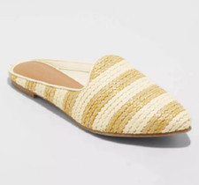 NEW Universal Thread Women's Beige  Violet Mules Memory Foam Size 6
