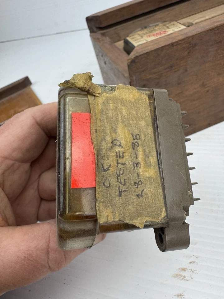 Vintage Arrow Hart Relays 10 Amp 300 Vac Gold Bonded Ex Power Station Tested - Image 4 of 4