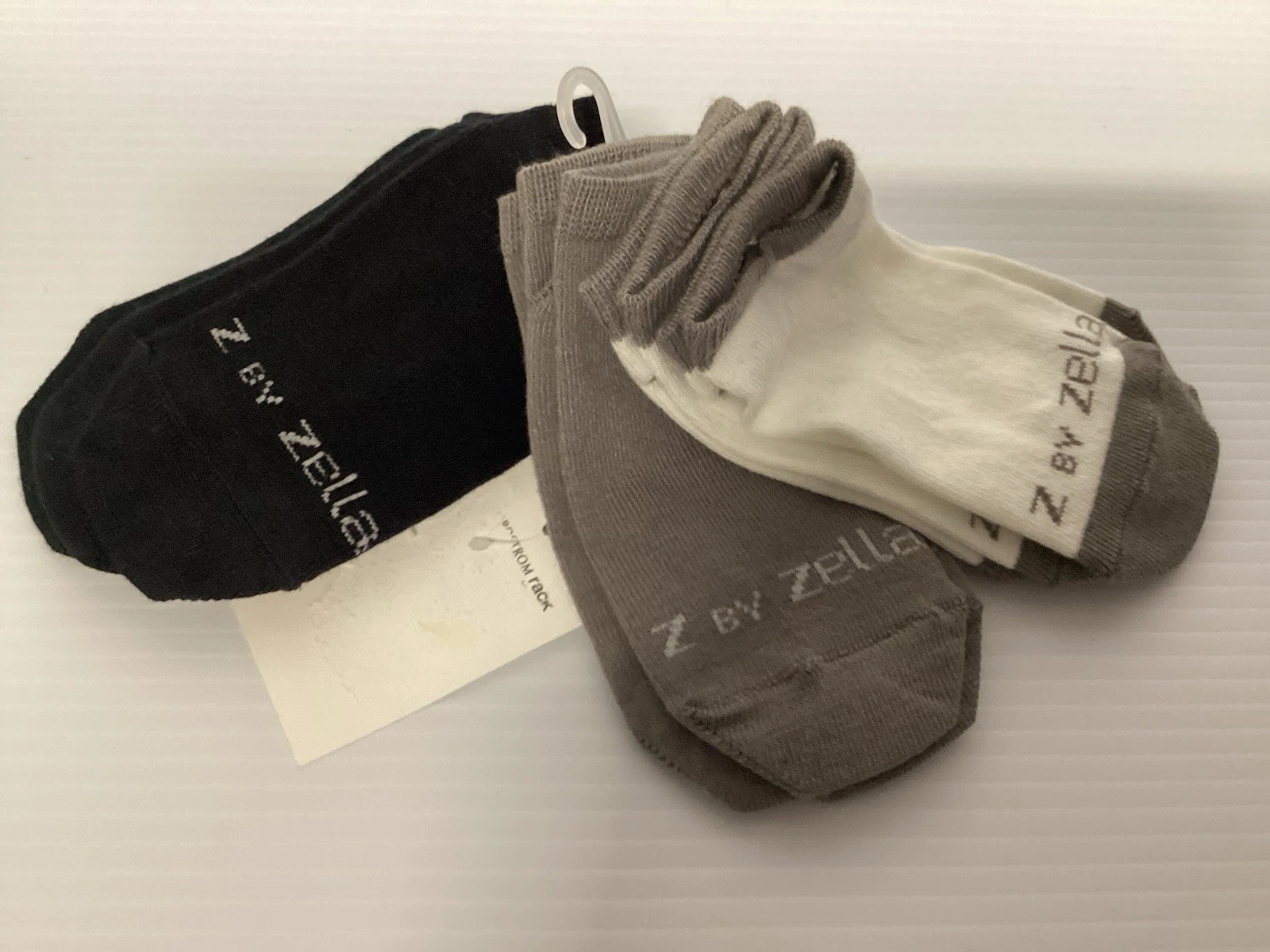 New Zella 6 pack Ankle Socks Kids 12-6 New