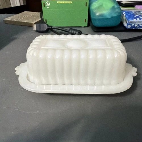 Vintage 1950'S Hazel Atlas White Milk Glass Half 1/4 Stick Butter Dish & Lid