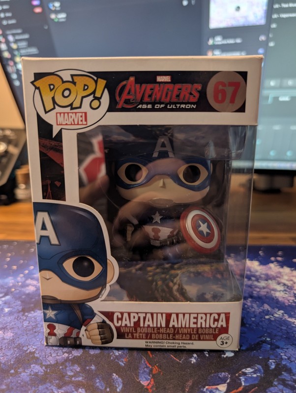 Funko Pop! Vinyl: Marvel - Captain America #67 - Damaged Box- Vaulted