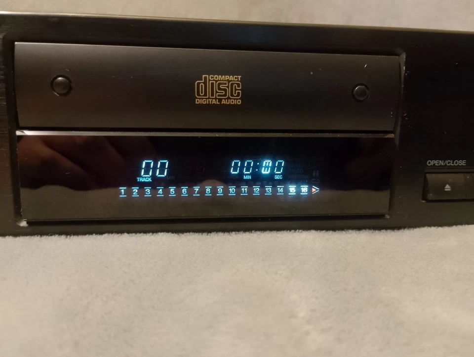 Technics SL-PJ28A CD Player ... für Ersatzteile ... - Bild 3 von 4