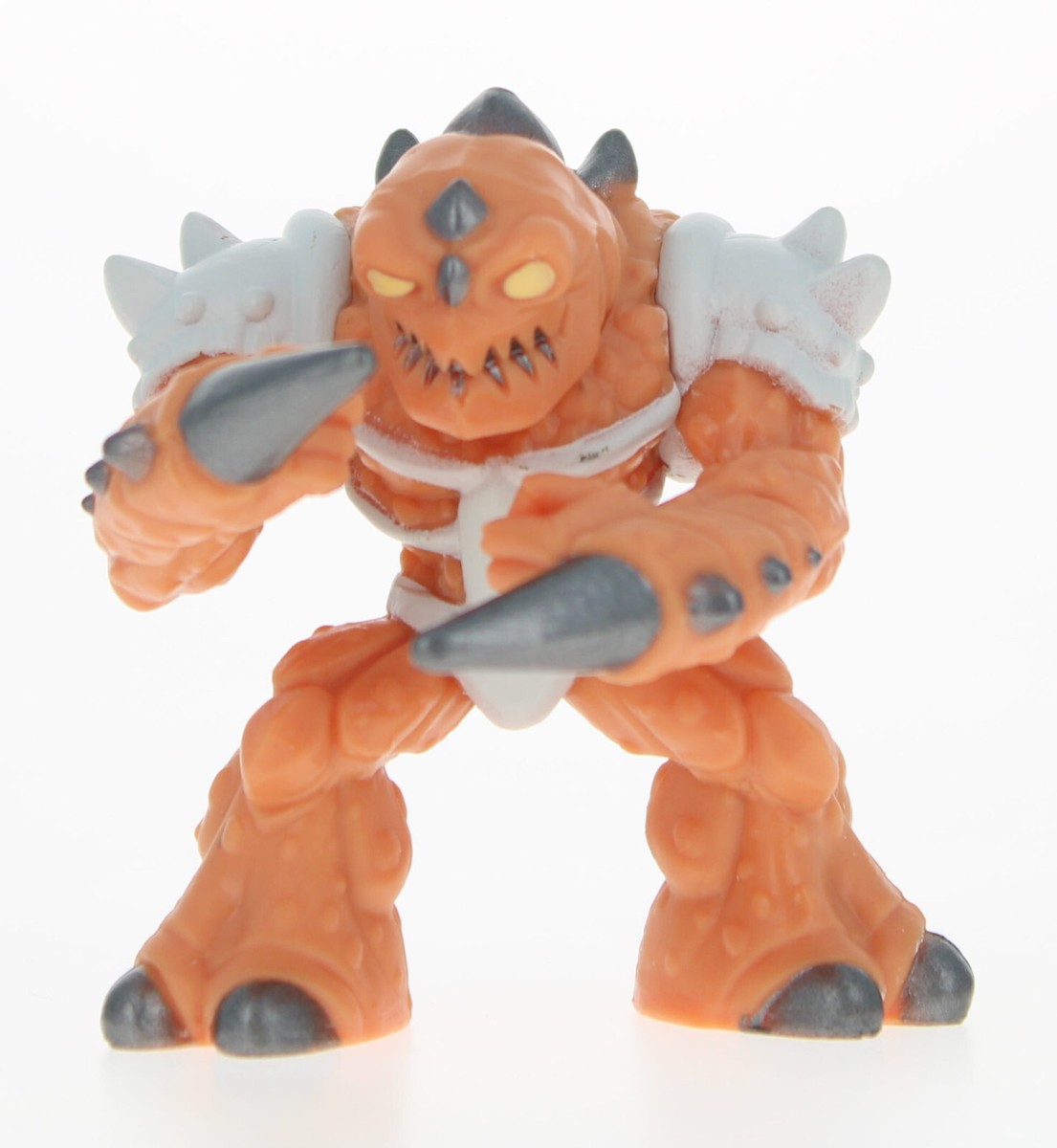Giochi Preziosi Gormiti Legends - Set Fiery Hammer V2 Con Mole E Flours, 3 Personaggi Da 5 Cm + Card, Per Bambini 4+ - 2