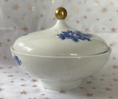 Scherzer Bavaria Germany 6.5  Covered Dish - White W/Blue Flowers