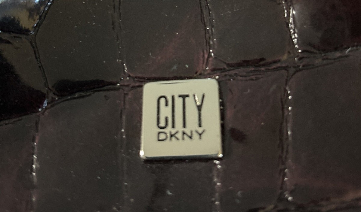 DKNY City for Women 新品未開封 DKNY City Deep Purple Crocodile Style Double Handle Purse Tote