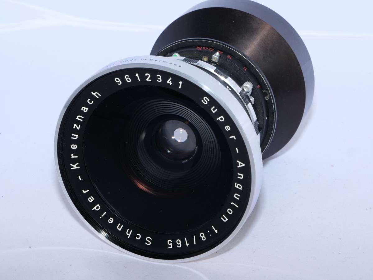 Schneider Super Angulon 165mm f8 Wide-Angle Lens. Covers