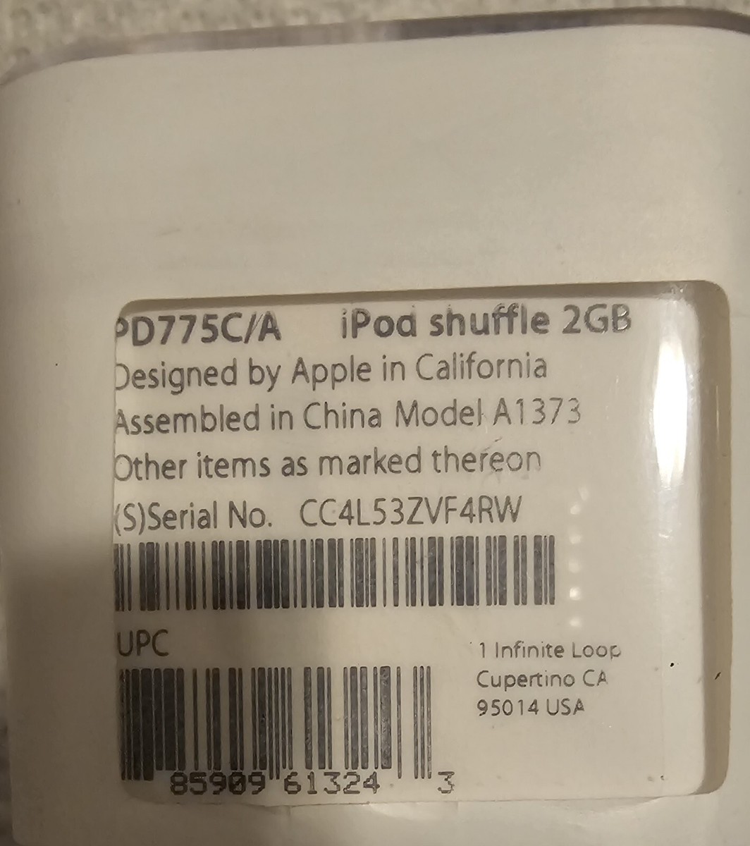 New in box Apple iPod shuffle 4th Generation 2GB | eBay