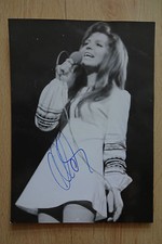 Manuela Autogramm signed 13x18 cm Bild s/w