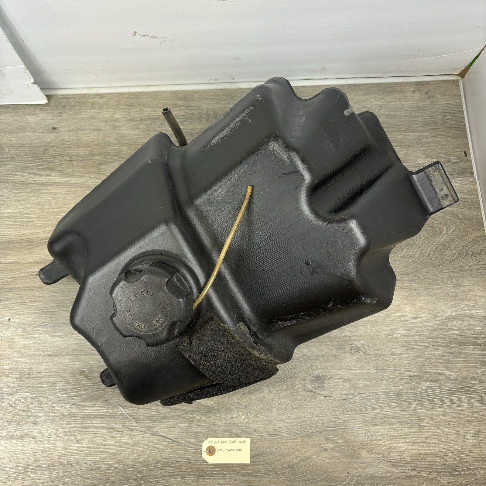 Picture 3 of 9