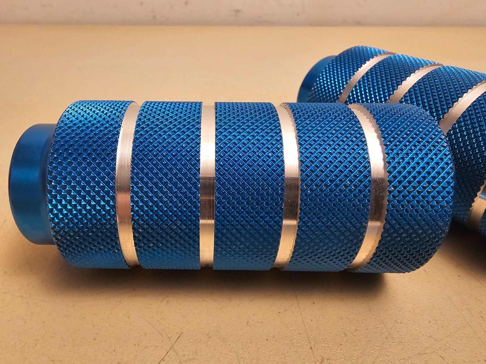 NOS Jumbo BMX Foot Pegs...3/8"..Bike..Bicycle..GT..DK..Redline