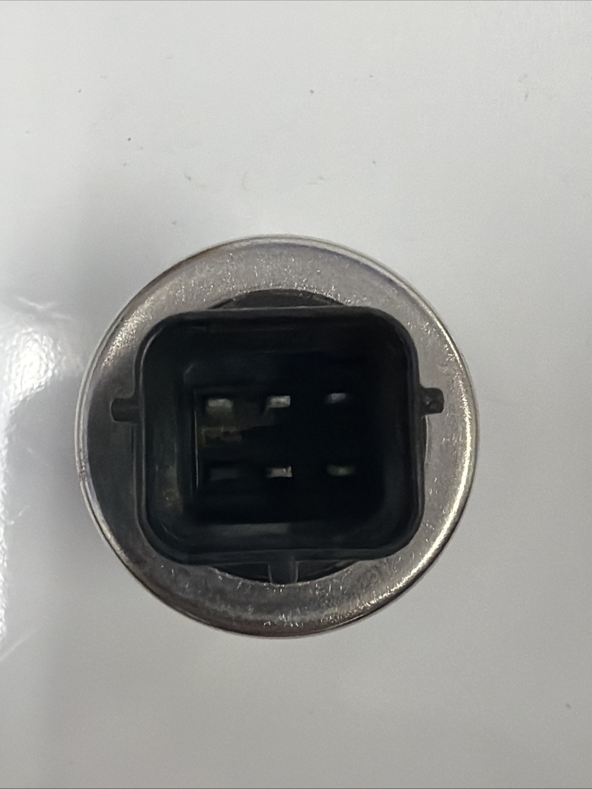 2013 Maserati Granturismo OEM AC Air Conditioning Pressure Switch 043181 2008-19
