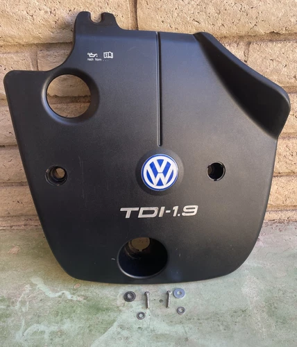 1996-2003 Mk4 Vw Beetle 1.9L TDI Engine Cover Turbo Diesel OEM W/Hardware