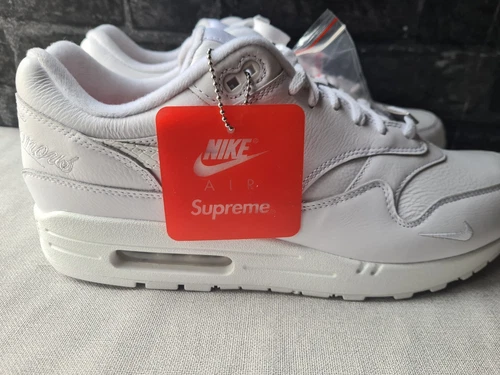 Supreme X Nike Air Max 1 Triple Blanc UK11 Neuf