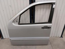 Porte avant et accessoires Mercedes CLASSE M